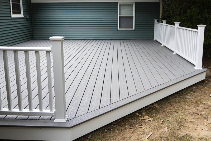 porches and deck building